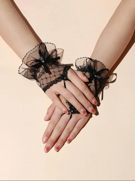 Dipped in Lace – Victorian Gothic Lace Cuffs